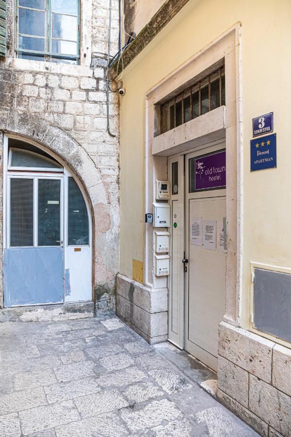 Within Ancient Walls Split Exterior foto